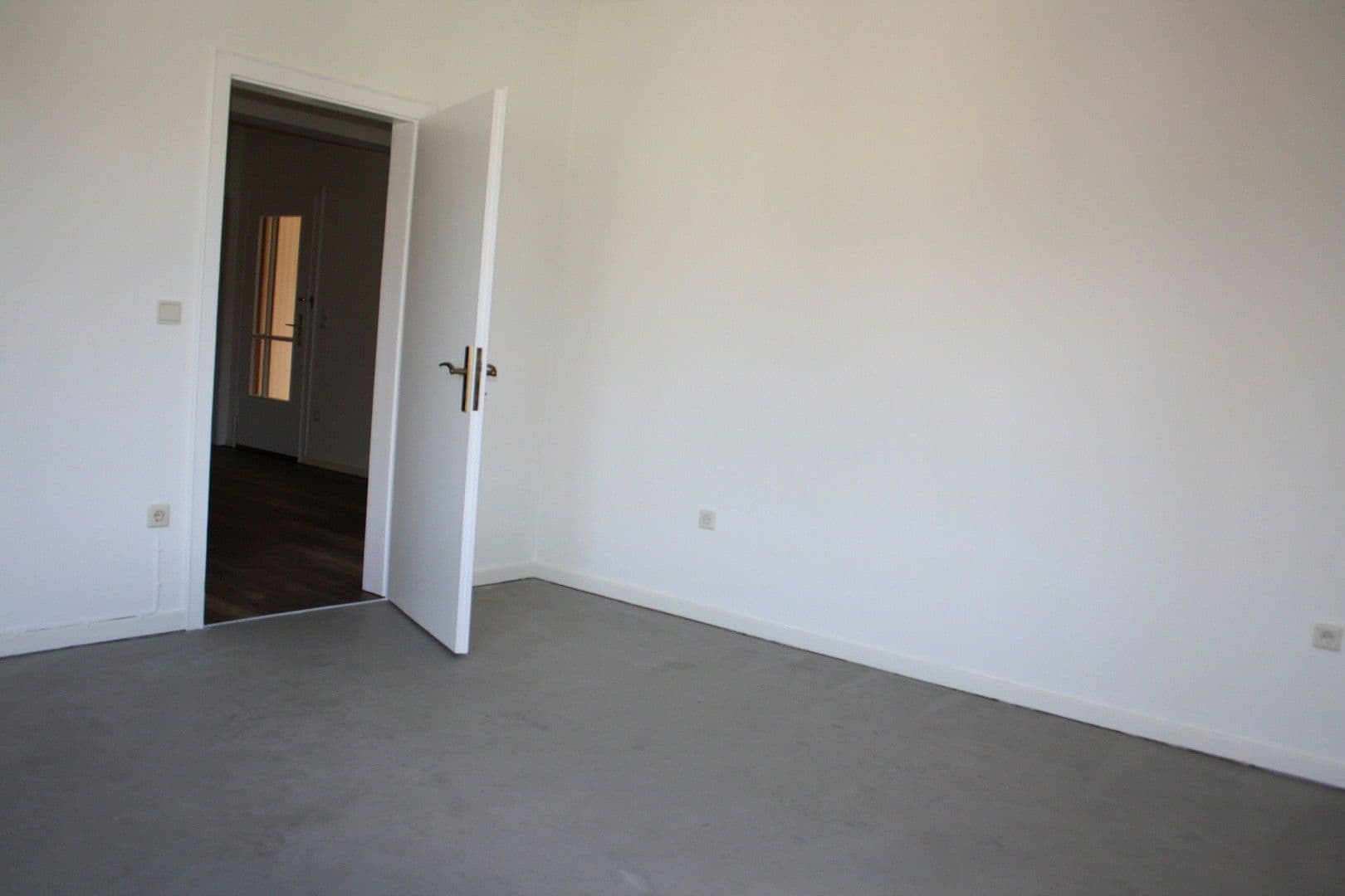 Pronájem bytu 4+1 150 m², Wesel, Severní Porýní-Vestfálsko Pronájem bytu 4+1 150 m², Wesel, Severní Porýní-Vestfálsko