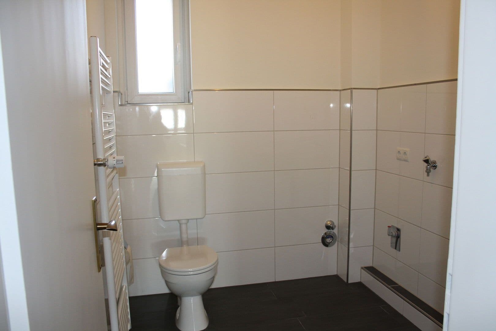 Pronájem bytu 4+1 150 m², Wesel, Severní Porýní-Vestfálsko Pronájem bytu 4+1 150 m², Wesel, Severní Porýní-Vestfálsko