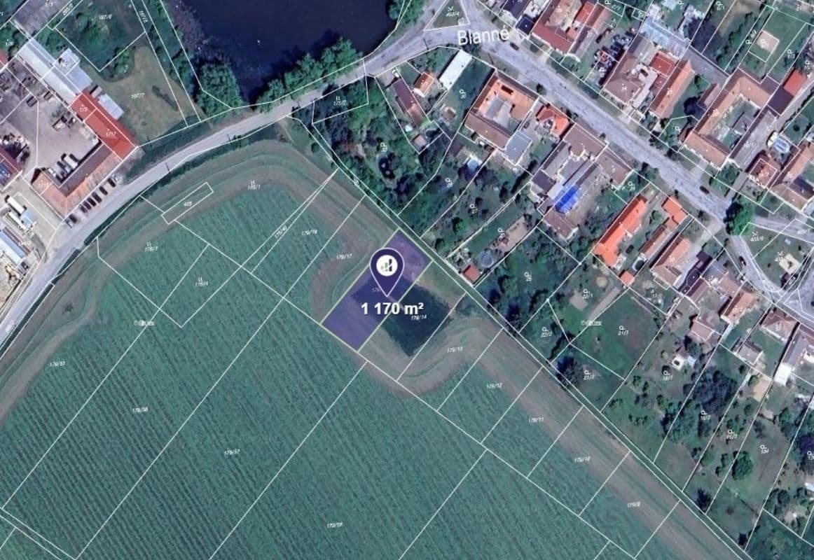 Prodej pozemku 1.170 m², Blanné, Jihomoravský kraj Prodej pozemku 1.170 m², Blanné, Jihomoravský kraj
