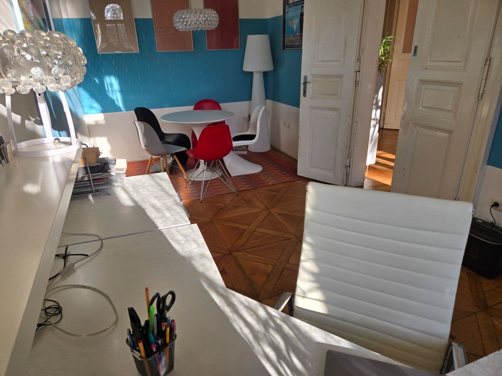 Pronájem kanceláře 80 m², Bolzanova, Praha, Praha Pronájem kanceláře 80 m², Bolzanova, Praha, Praha