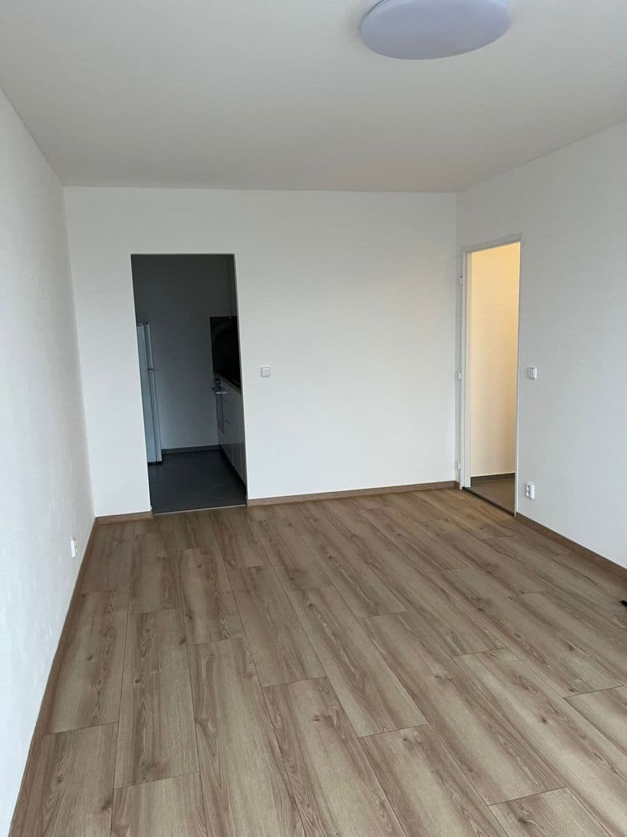 Pronájem bytu 2+kk 44 m², Střekovská, Praha, Praha Pronájem bytu 2+kk 44 m², Střekovská, Praha, Praha
