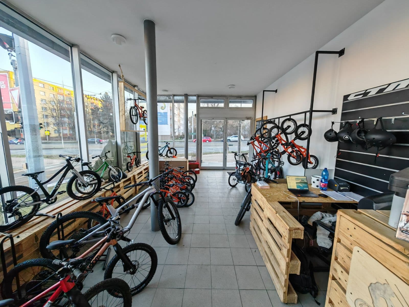 Pronájem nebytového prostoru 45 m², Evropská, Praha, Praha Pronájem nebytového prostoru 45 m², Evropská, Praha, Praha