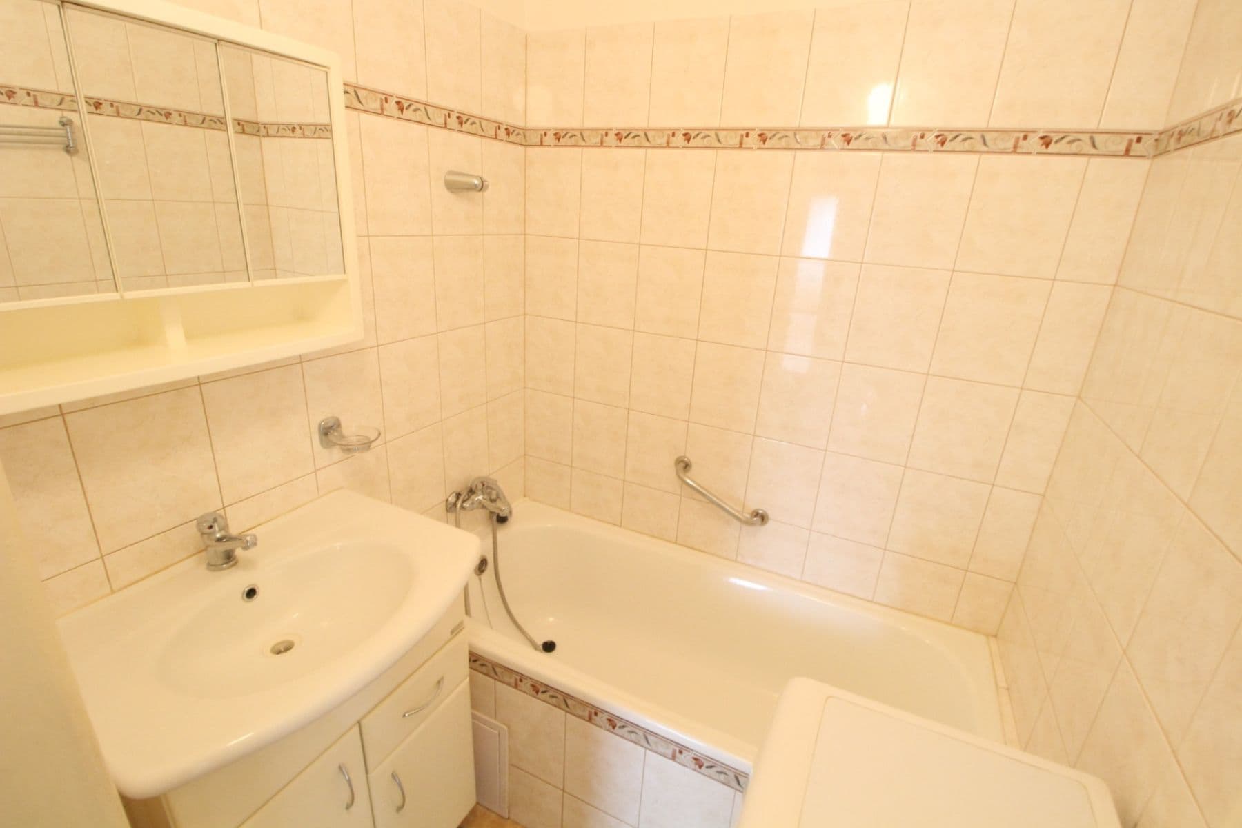 Pronájem bytu 4+kk 80 m², Hlavní, Praha, Praha Pronájem bytu 4+kk 80 m², Hlavní, Praha, Praha