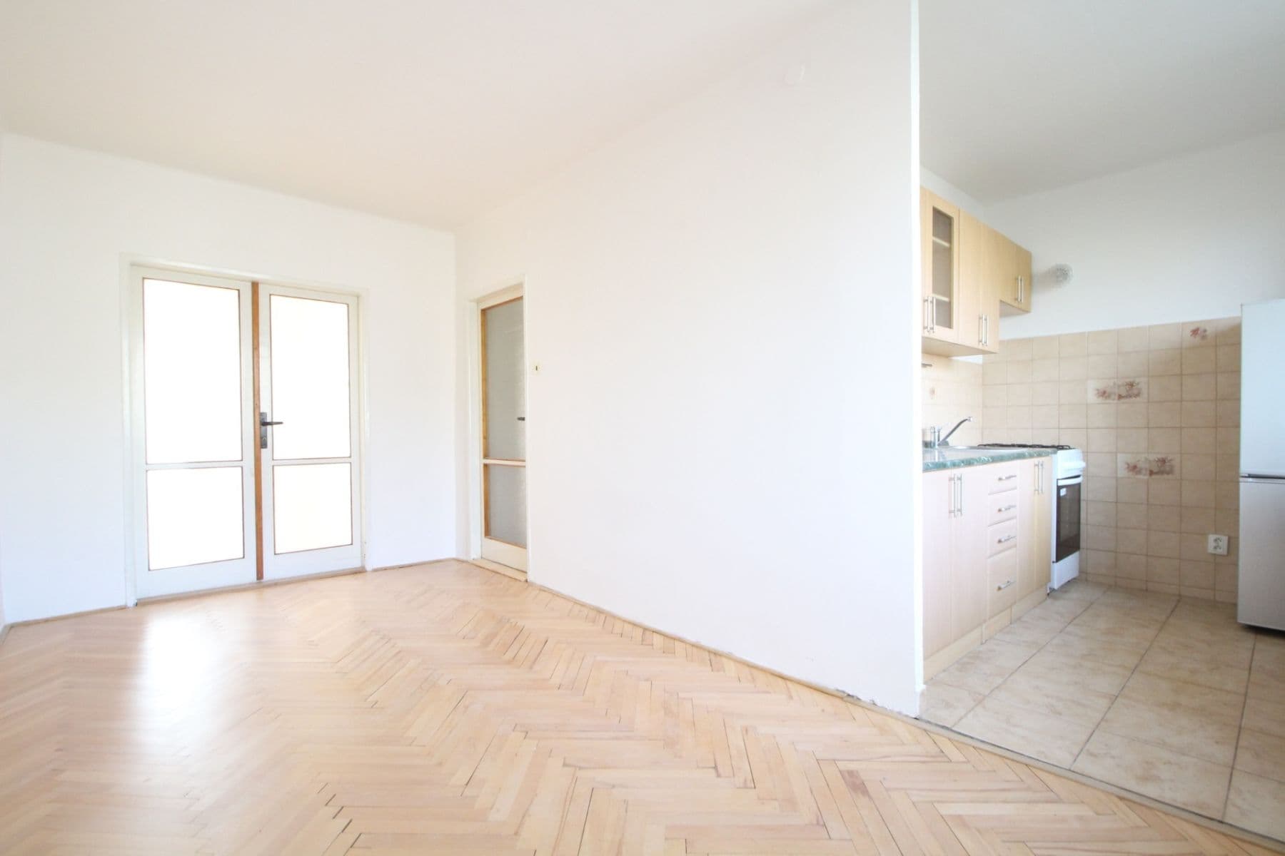 Pronájem bytu 4+kk 80 m², Hlavní, Praha, Praha Pronájem bytu 4+kk 80 m², Hlavní, Praha, Praha