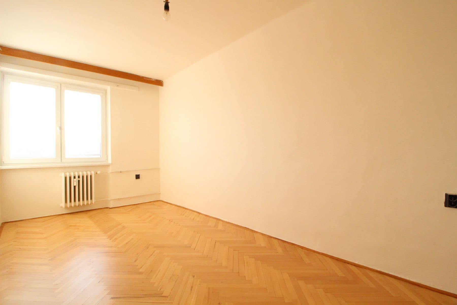 Pronájem bytu 4+kk 80 m², Hlavní, Praha, Praha Pronájem bytu 4+kk 80 m², Hlavní, Praha, Praha