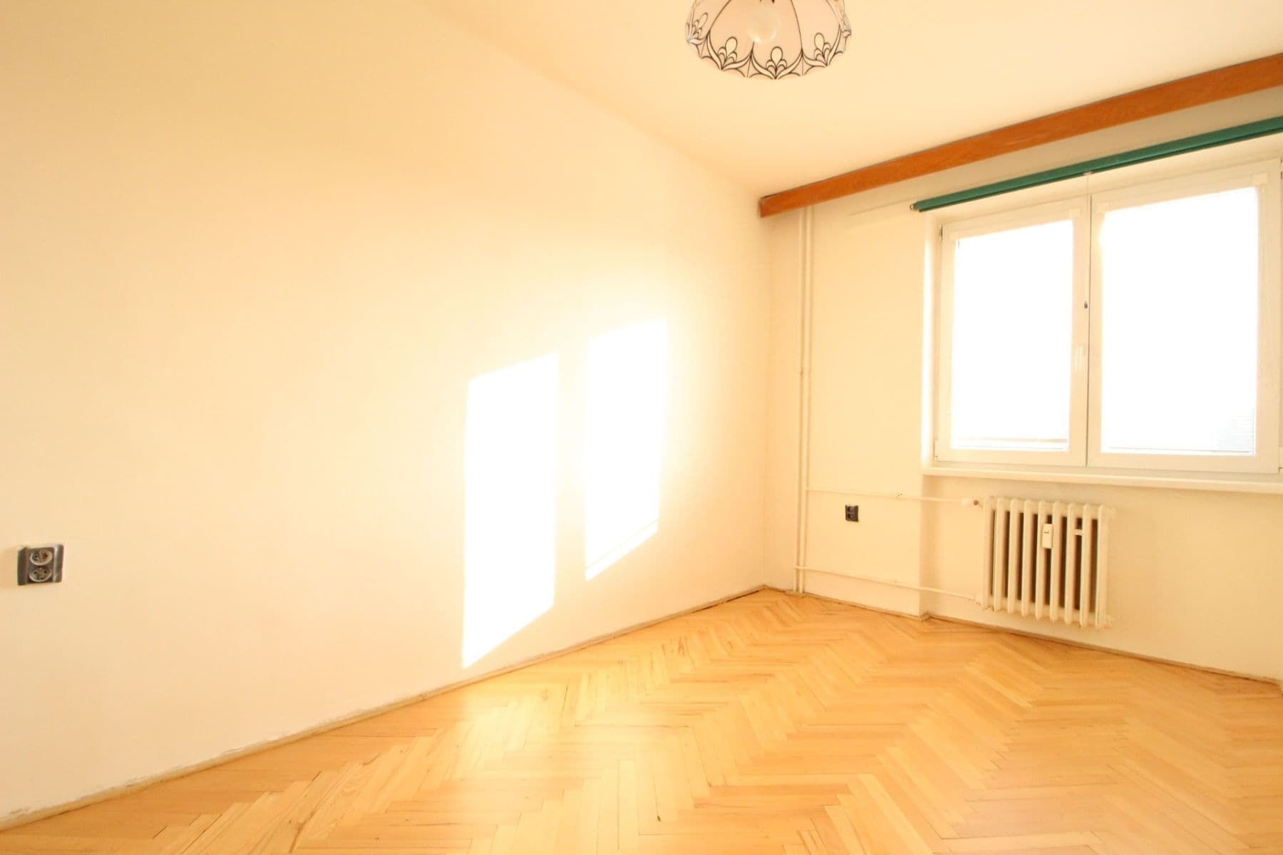 Pronájem bytu 4+kk 80 m², Hlavní, Praha, Praha Pronájem bytu 4+kk 80 m², Hlavní, Praha, Praha