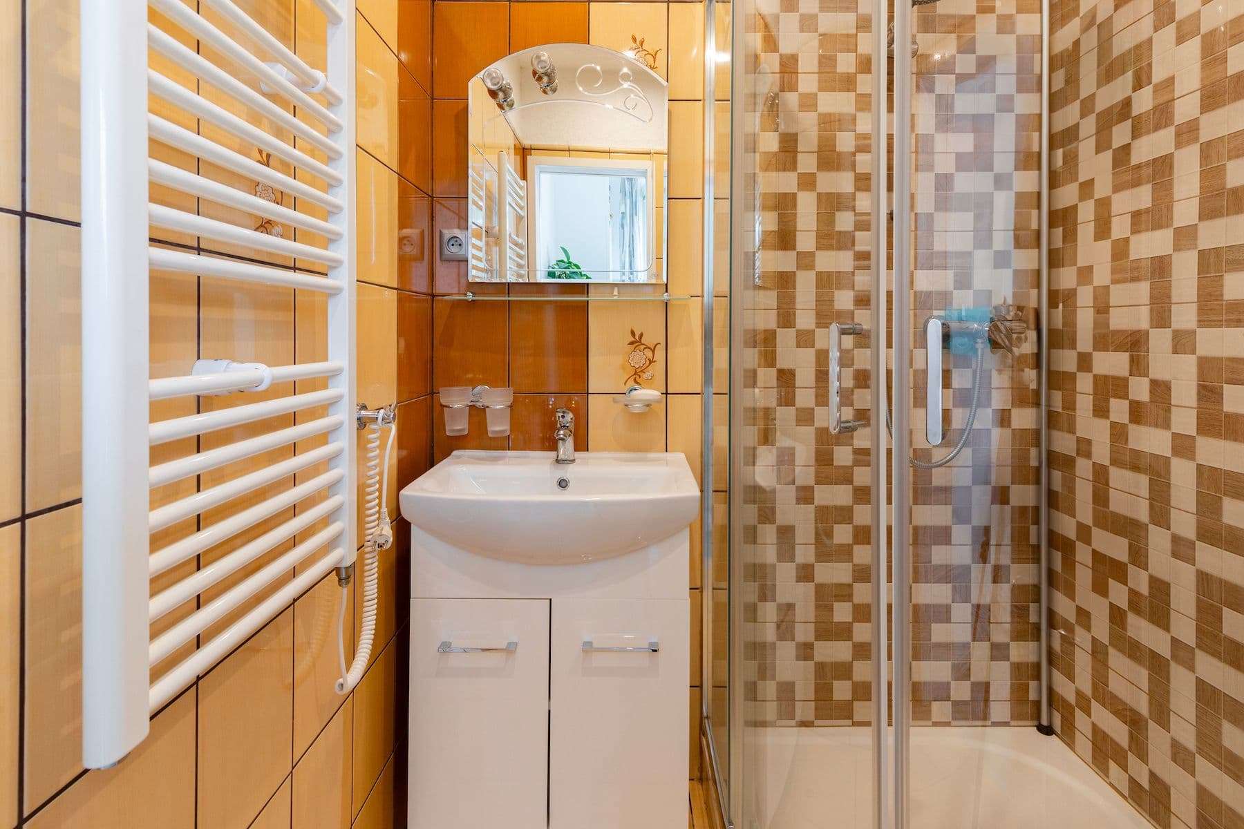 Prodej bytu 3+1 82 m², Poštovní, Desná, Liberecký kraj Prodej bytu 3+1 82 m², Poštovní, Desná, Liberecký kraj