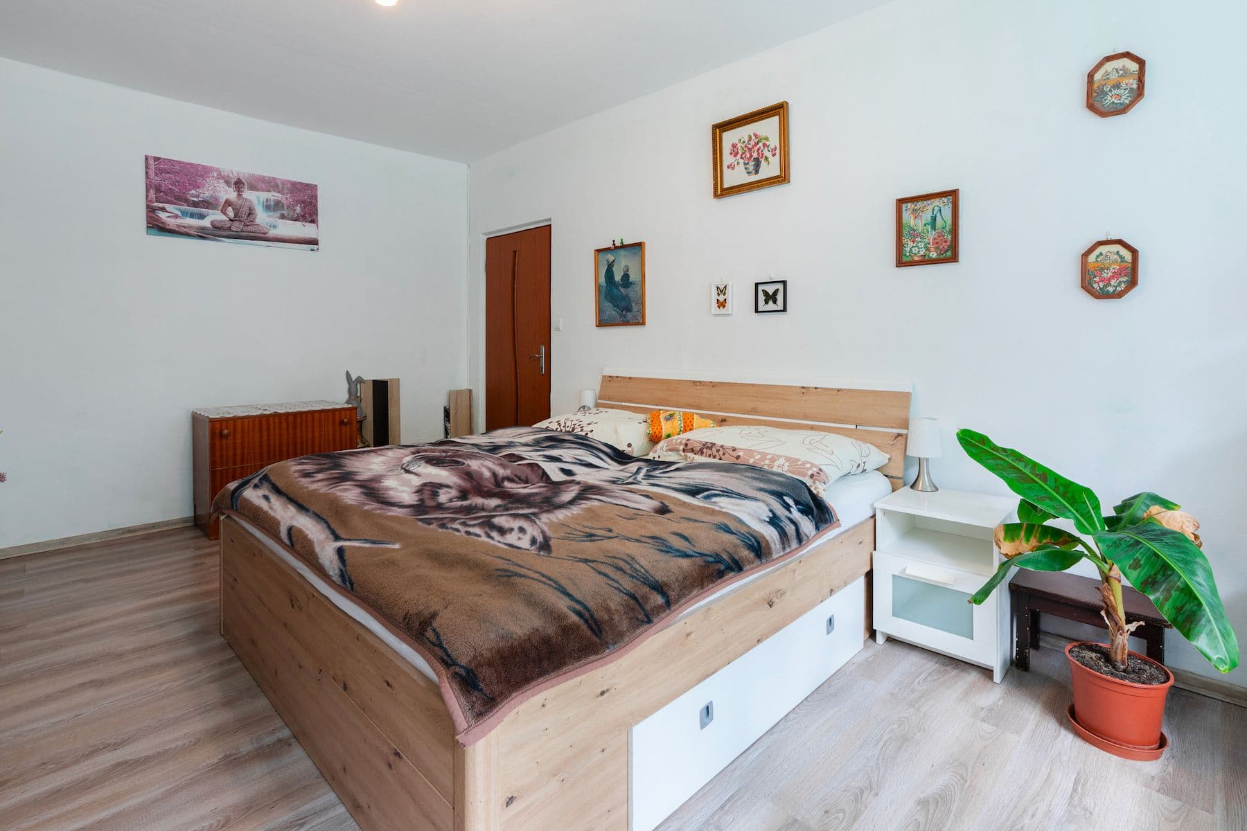 Prodej bytu 3+1 82 m², Poštovní, Desná, Liberecký kraj Prodej bytu 3+1 82 m², Poštovní, Desná, Liberecký kraj