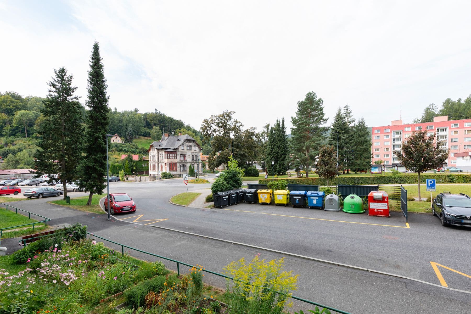 Prodej bytu 3+1 82 m², Poštovní, Desná, Liberecký kraj Prodej bytu 3+1 82 m², Poštovní, Desná, Liberecký kraj