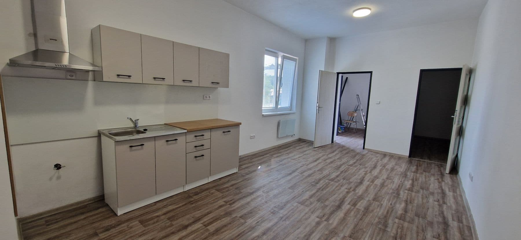 Pronájem nebytového prostoru 41 m², Kájovská, Kájov, Jihočeský kraj Pronájem nebytového prostoru 41 m², Kájovská, Kájov, Jihočeský kraj