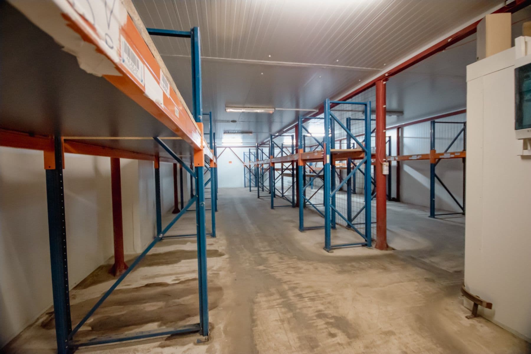 Pronájem nebytového prostoru 1.855 m², Dělostřelecká, Příbram, Středočeský kraj Pronájem nebytového prostoru 1.855 m², Dělostřelecká, Příbram, Středočeský kraj