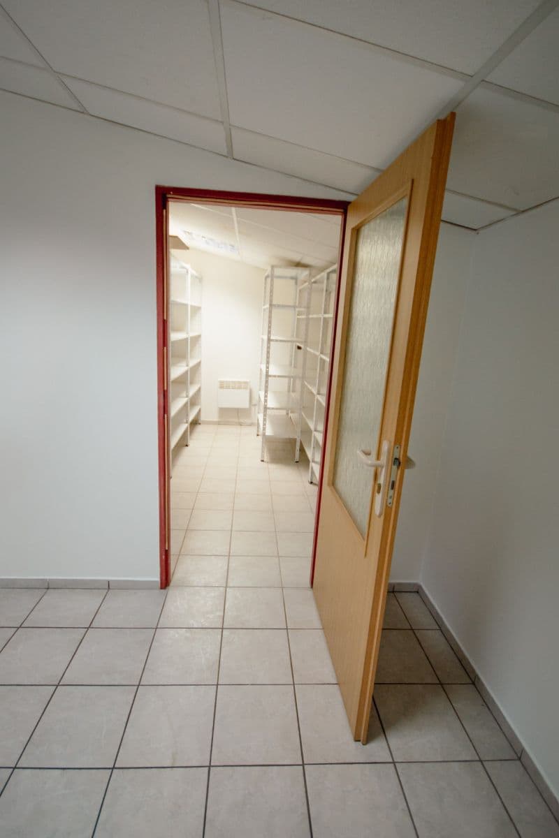 Pronájem nebytového prostoru 1.855 m², Dělostřelecká, Příbram, Středočeský kraj Pronájem nebytového prostoru 1.855 m², Dělostřelecká, Příbram, Středočeský kraj