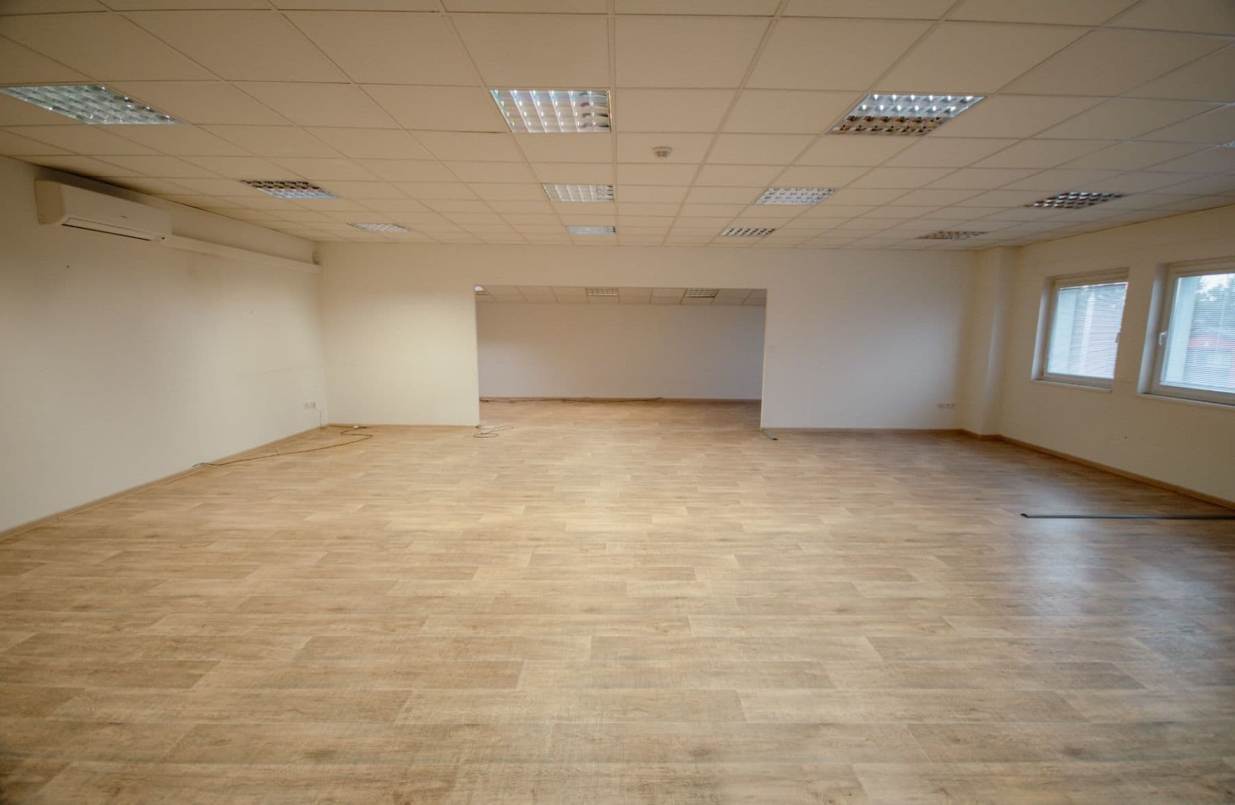 Pronájem nebytového prostoru 1.855 m², Dělostřelecká, Příbram, Středočeský kraj Pronájem nebytového prostoru 1.855 m², Dělostřelecká, Příbram, Středočeský kraj