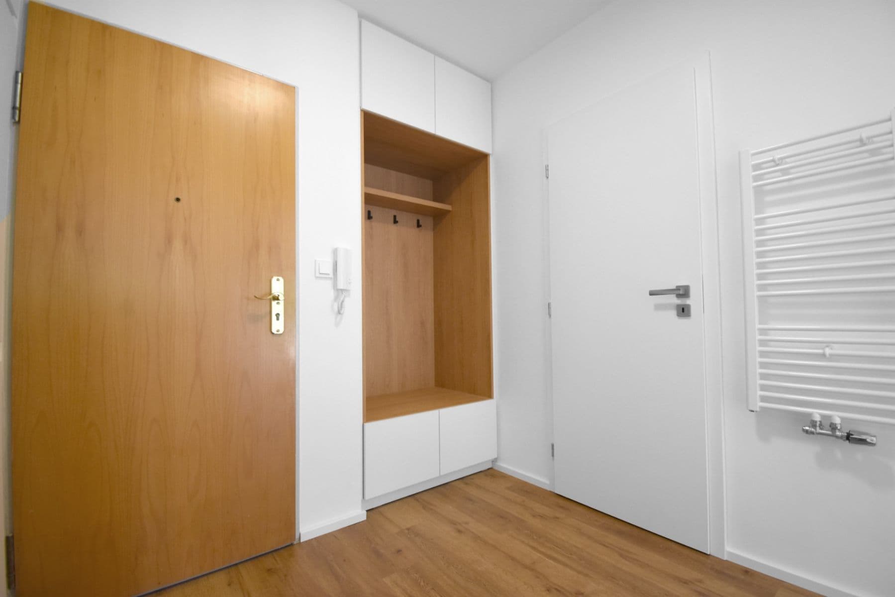 Prodej bytu 1+kk 44 m², U Vojanky, Praha, Praha Prodej bytu 1+kk 44 m², U Vojanky, Praha, Praha