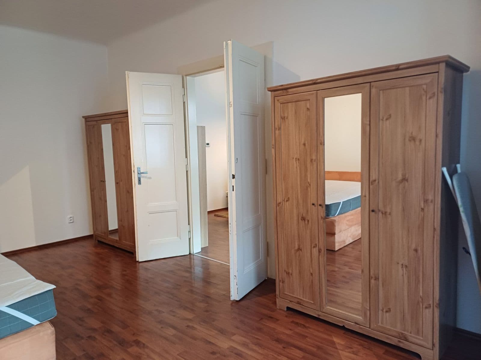 Pronájem bytu 3+kk 80 m², Národní obrany, Praha, Praha Pronájem bytu 3+kk 80 m², Národní obrany, Praha, Praha