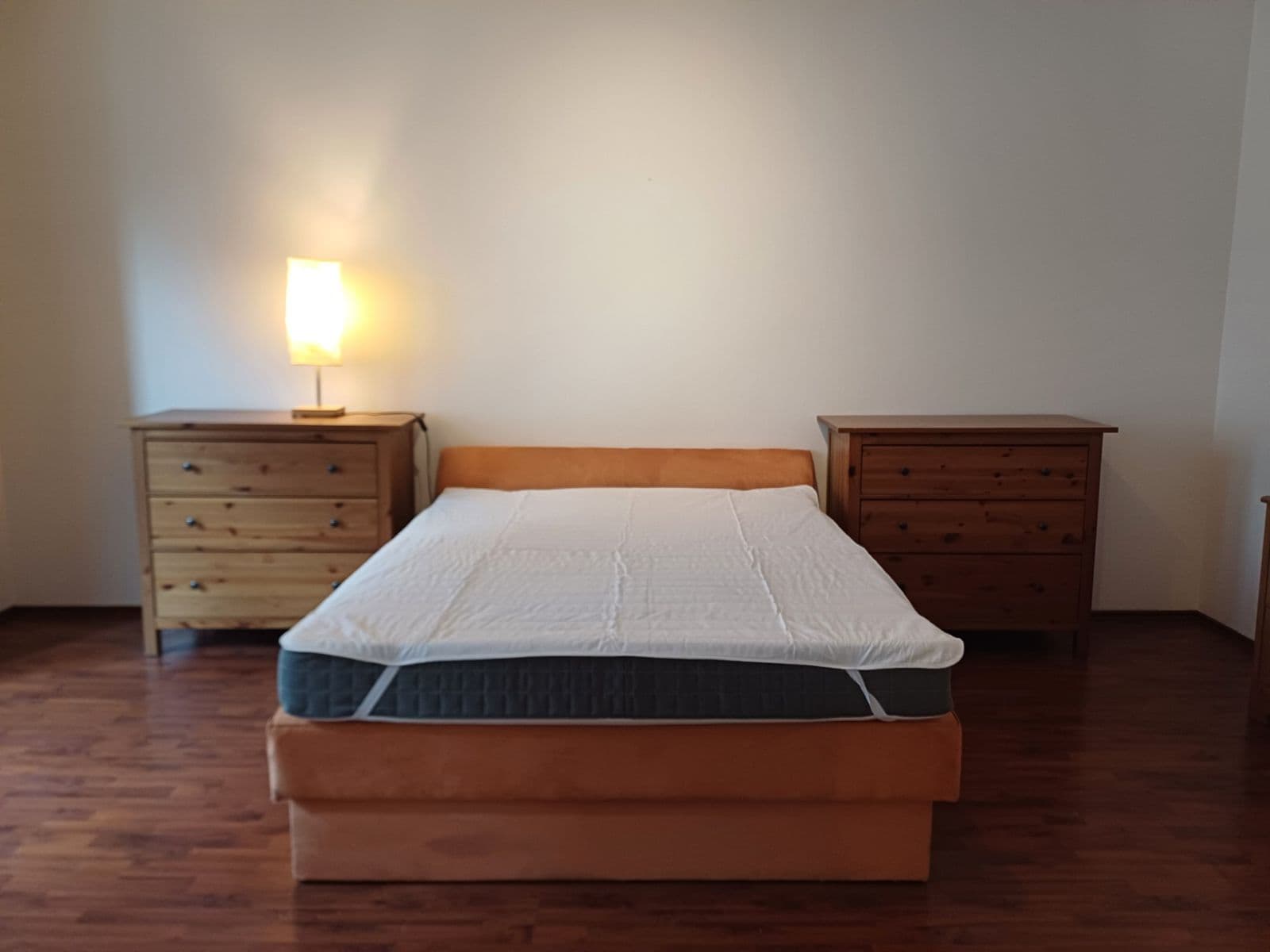 Pronájem bytu 3+kk 80 m², Národní obrany, Praha, Praha Pronájem bytu 3+kk 80 m², Národní obrany, Praha, Praha