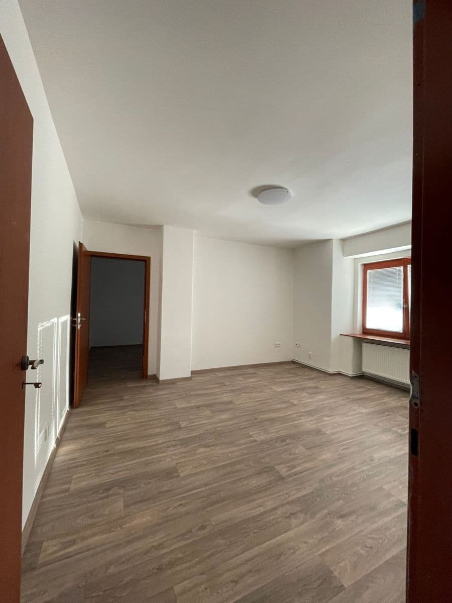 Pronájem domu 50 m², pozemek 490 m², Mikova, Praha, Praha Pronájem domu 50 m², pozemek 490 m², Mikova, Praha, Praha