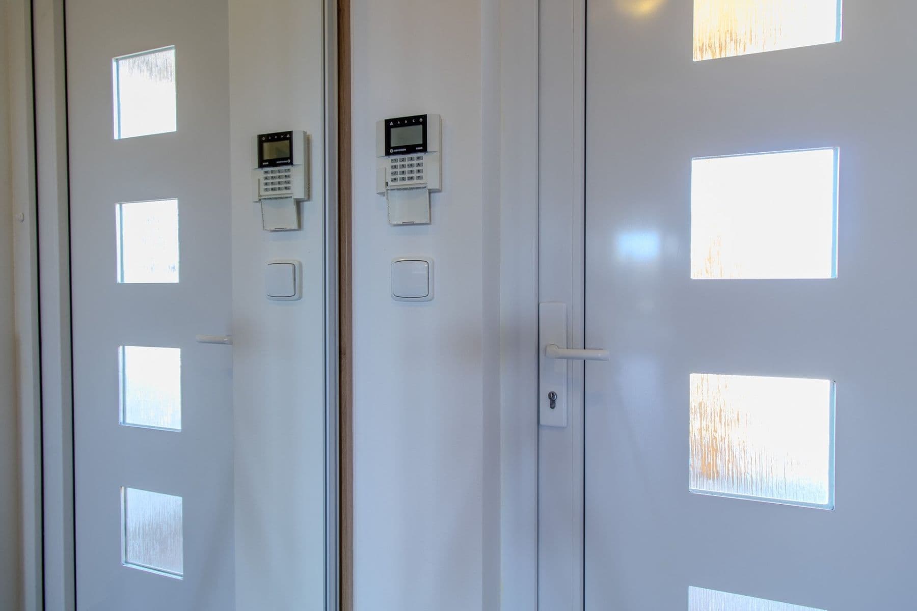 Pronájem bytu 2+kk 50 m², Nad Obcí, Nová Ves, Středočeský kraj Pronájem bytu 2+kk 50 m², Nad Obcí, Nová Ves, Středočeský kraj