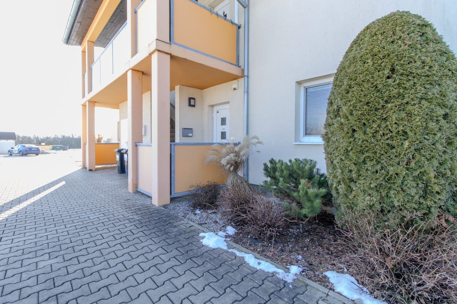 Pronájem bytu 2+kk 50 m², Nad Obcí, Nová Ves, Středočeský kraj Pronájem bytu 2+kk 50 m², Nad Obcí, Nová Ves, Středočeský kraj