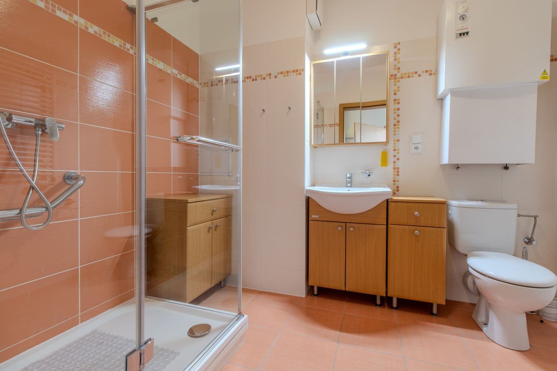 Pronájem bytu 2+kk 50 m², Nad Obcí, Nová Ves, Středočeský kraj Pronájem bytu 2+kk 50 m², Nad Obcí, Nová Ves, Středočeský kraj