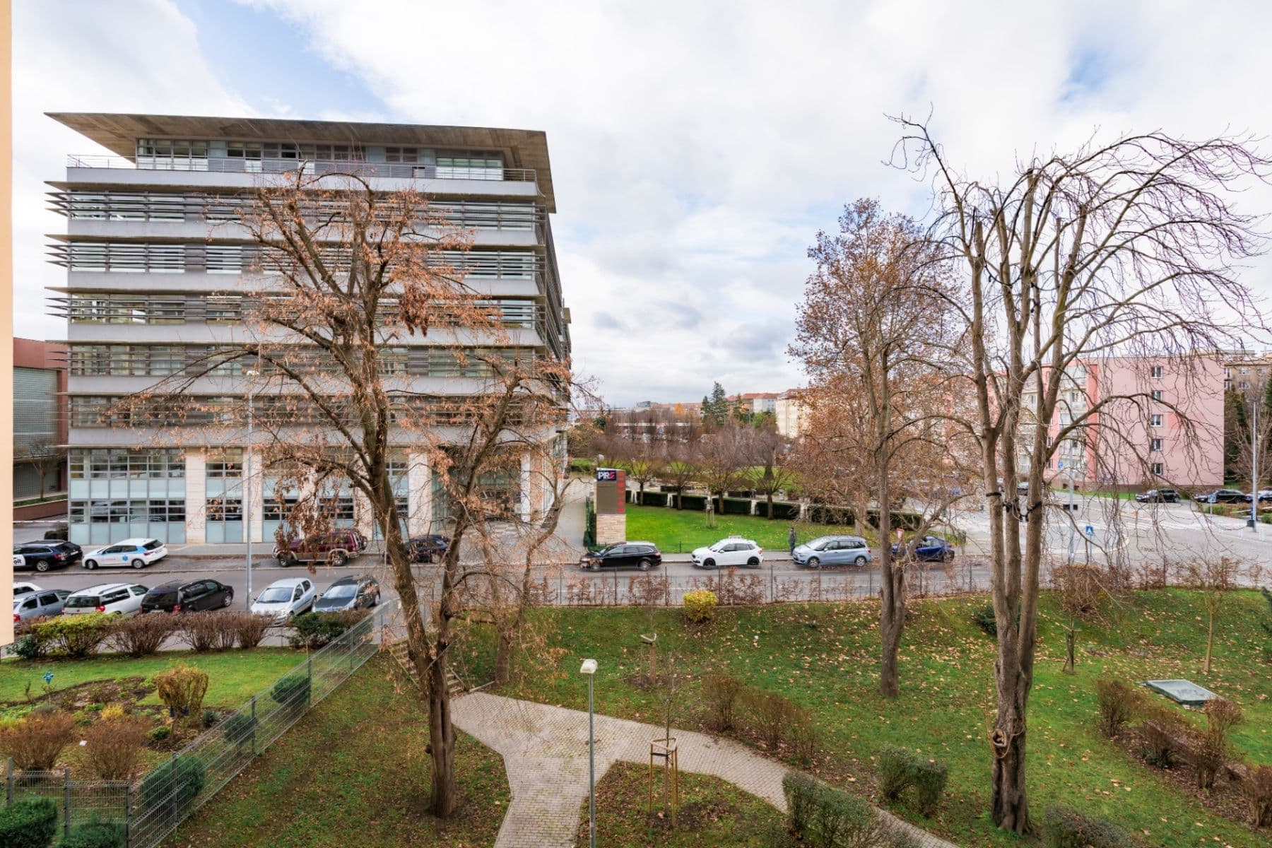 Prodej bytu 3+1 76 m², Na Vrších, Praha, Praha Prodej bytu 3+1 76 m², Na Vrších, Praha, Praha