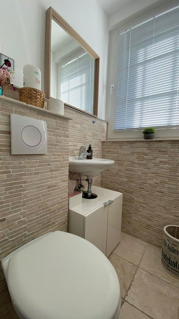 Prodej nebytového prostoru 150 m², Kaiser Friedrich Str.18, Düsseldorf, Severní Porýní-Vestfálsko Prodej nebytového prostoru 150 m², Kaiser Friedrich Str.18, Düsseldorf, Severní Porýní-Vestfálsko