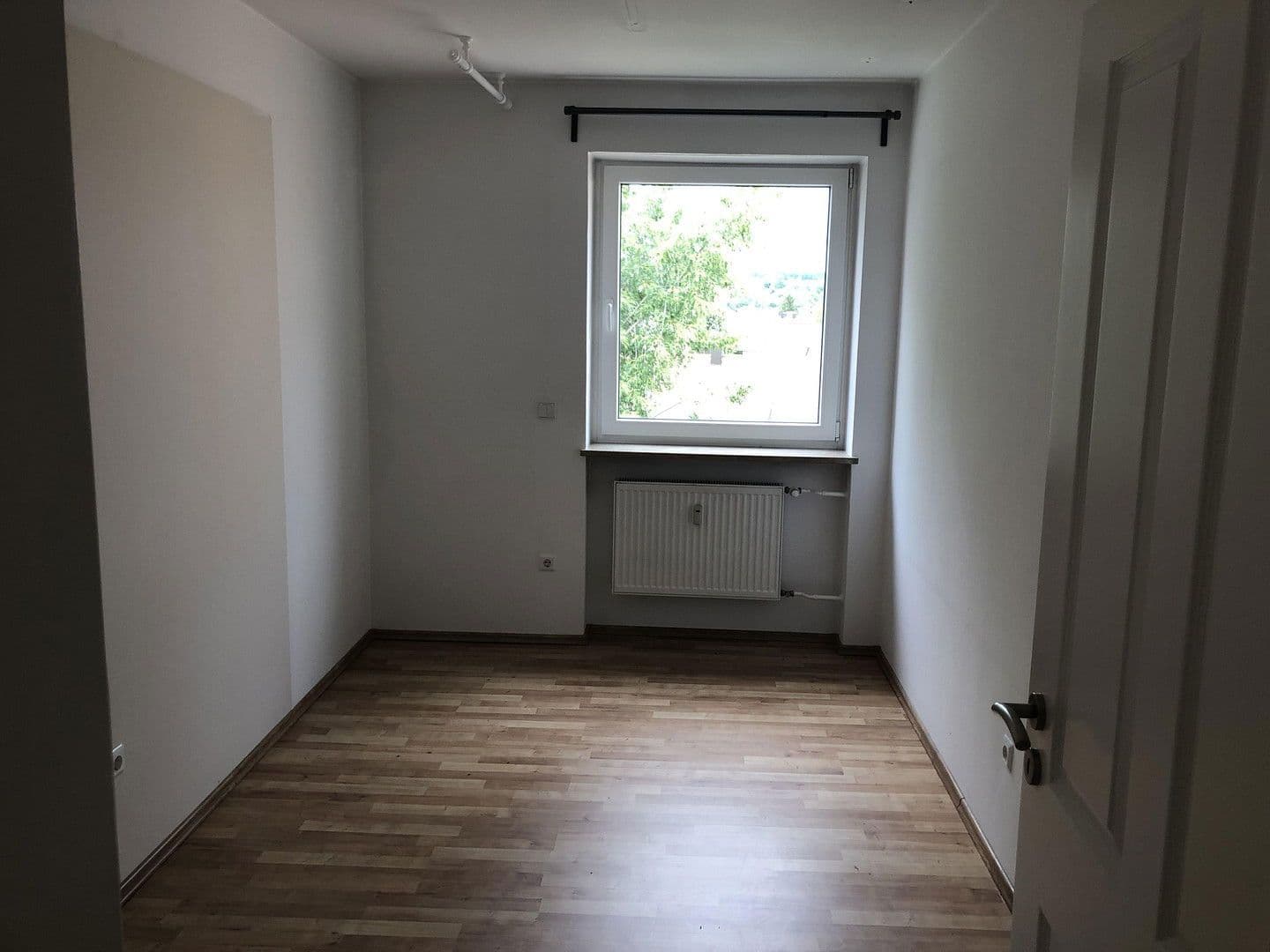 Prodej bytu 4+kk 89 m², Eschenweg 25, Landshut, Bavorsko Prodej bytu 4+kk 89 m², Eschenweg 25, Landshut, Bavorsko
