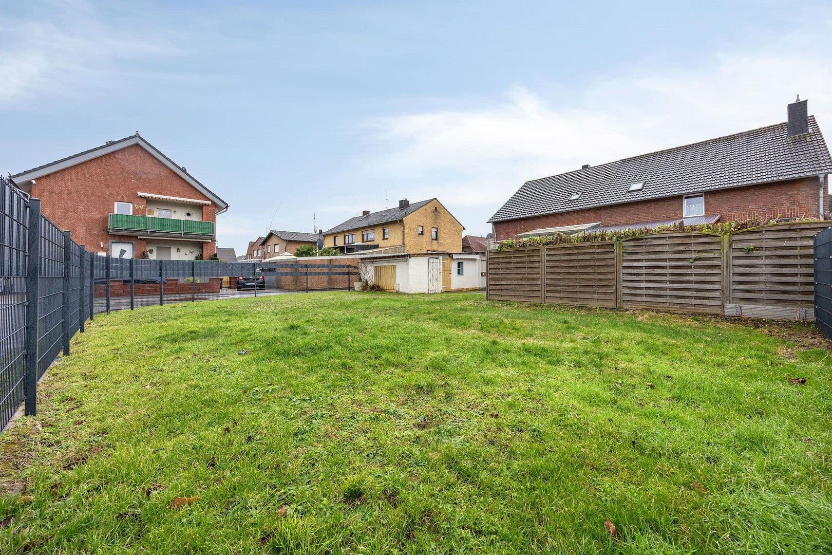 Prodej domu 97 m², pozemek 405 m², Elsdorf, Severní Porýní-Vestfálsko Prodej domu 97 m², pozemek 405 m², Elsdorf, Severní Porýní-Vestfálsko