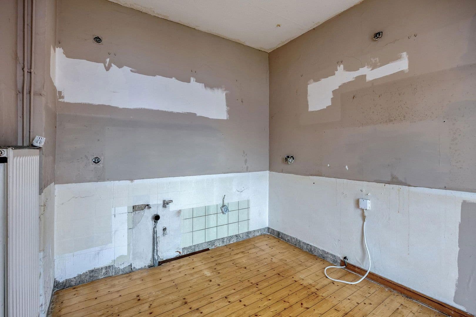 Prodej domu 97 m², pozemek 405 m², Elsdorf, Severní Porýní-Vestfálsko Prodej domu 97 m², pozemek 405 m², Elsdorf, Severní Porýní-Vestfálsko