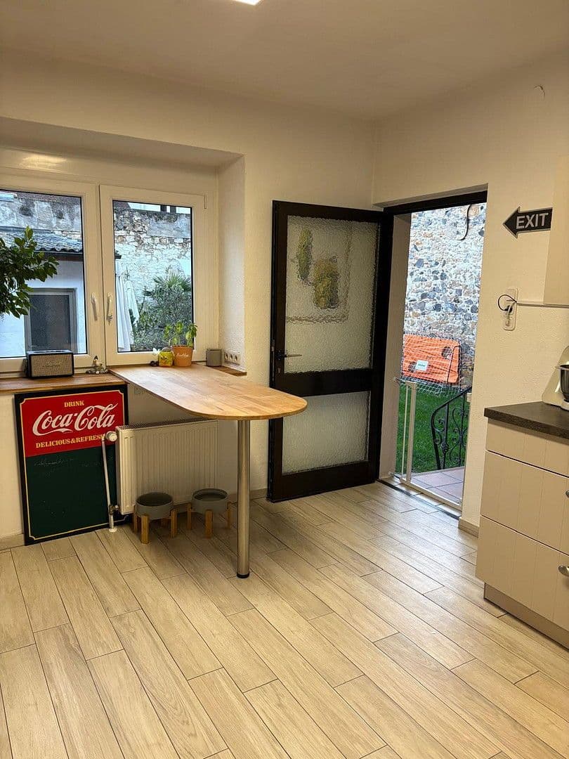 Prodej domu 224 m², pozemek 379 m², Breisach am Rhein, Bádensko-Württembersko Prodej domu 224 m², pozemek 379 m², Breisach am Rhein, Bádensko-Württembersko