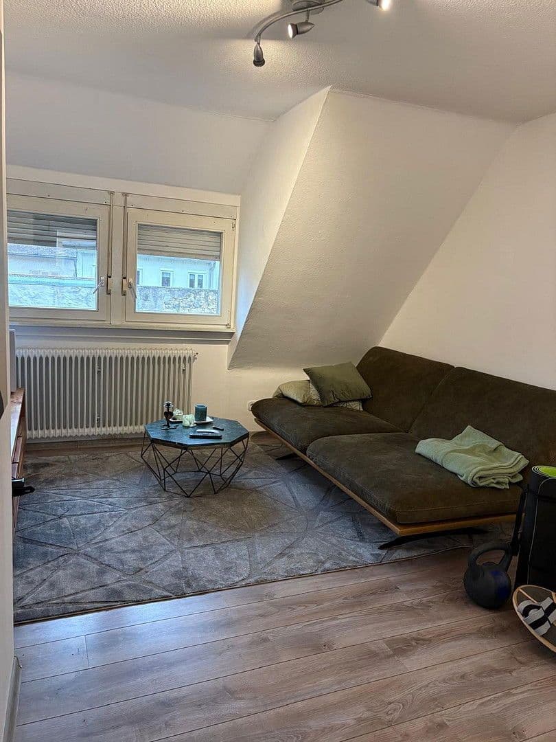Prodej domu 224 m², pozemek 379 m², Breisach am Rhein, Bádensko-Württembersko Prodej domu 224 m², pozemek 379 m², Breisach am Rhein, Bádensko-Württembersko