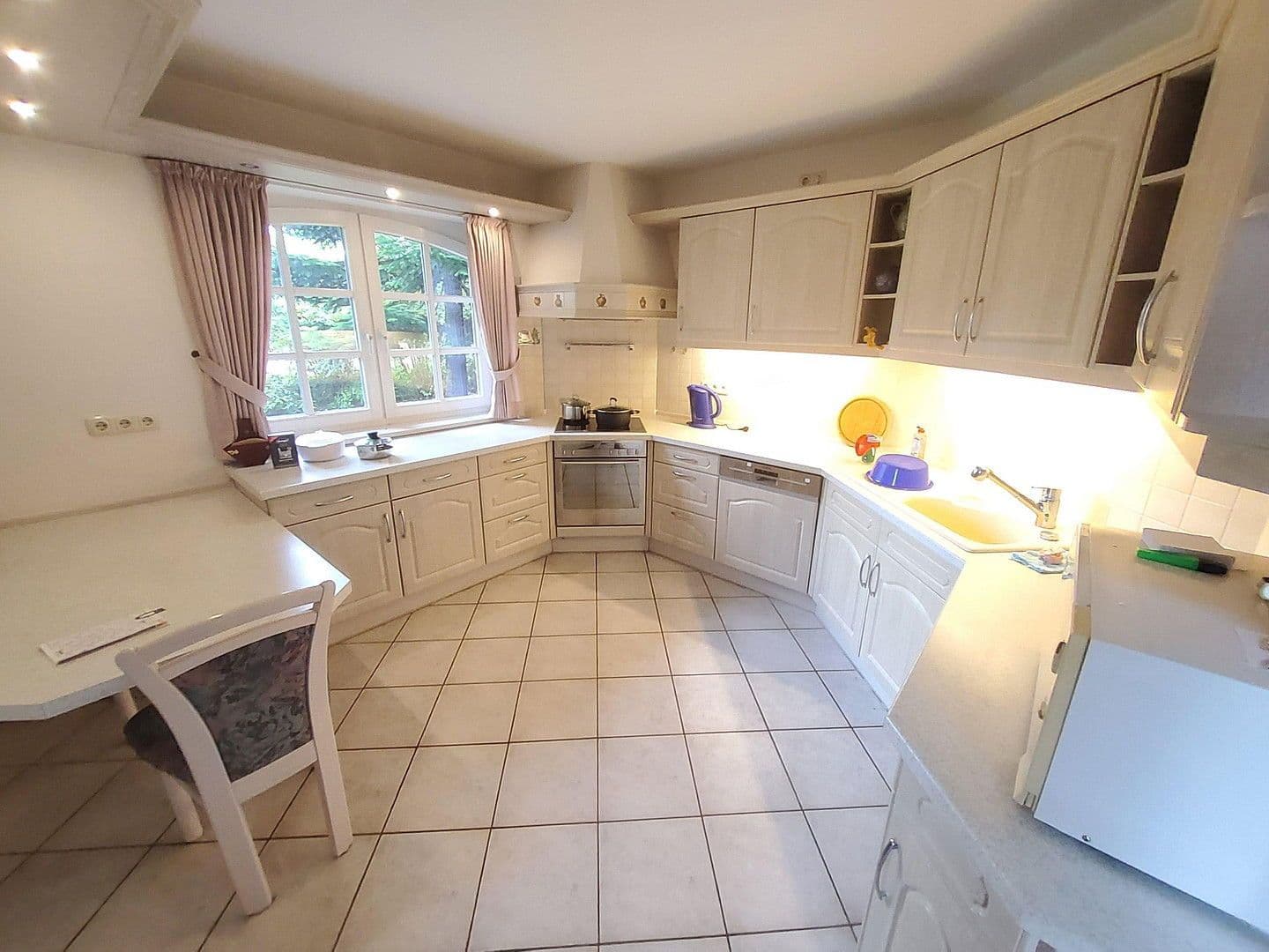 Prodej domu 264 m², pozemek 1.464 m², Wesselburen, Šlesvicko-Holštýnsko Prodej domu 264 m², pozemek 1.464 m², Wesselburen, Šlesvicko-Holštýnsko