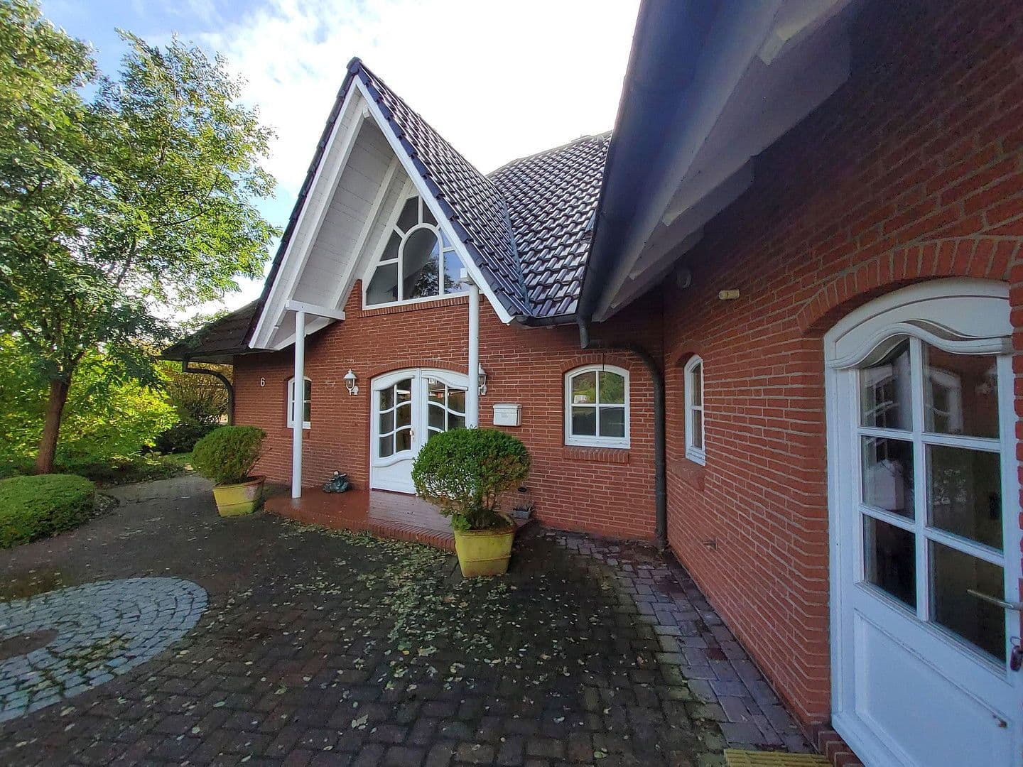 Prodej domu 264 m², pozemek 1.464 m², Wesselburen, Šlesvicko-Holštýnsko Prodej domu 264 m², pozemek 1.464 m², Wesselburen, Šlesvicko-Holštýnsko