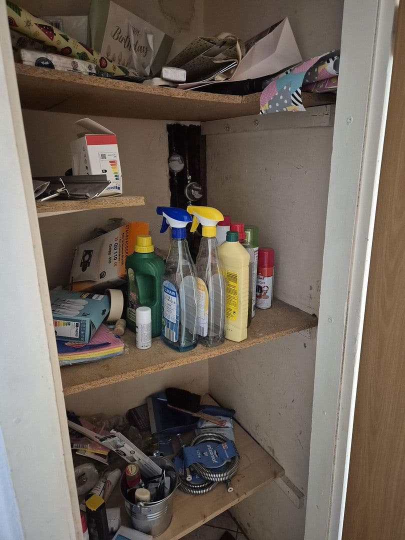 Pronájem bytu 3+1 69 m², Preußenstr 14, Wuppertal, Severní Porýní-Vestfálsko Pronájem bytu 3+1 69 m², Preußenstr 14, Wuppertal, Severní Porýní-Vestfálsko