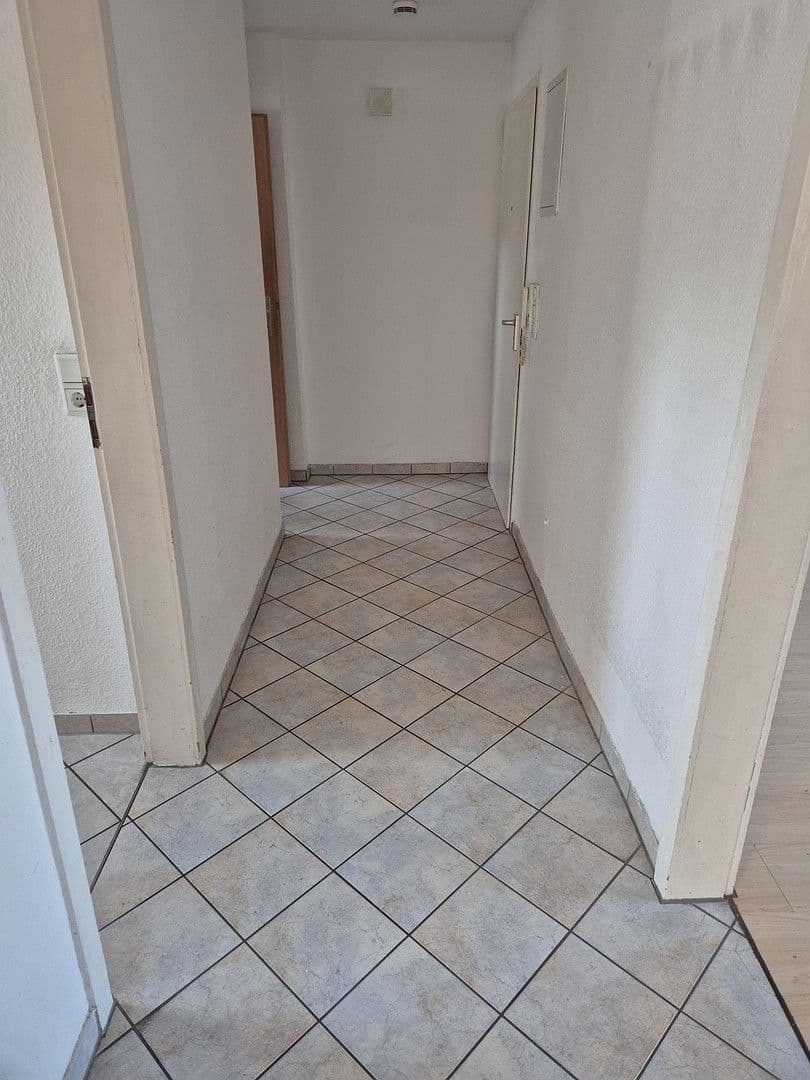 Pronájem bytu 3+1 69 m², Preußenstr 14, Wuppertal, Severní Porýní-Vestfálsko Pronájem bytu 3+1 69 m², Preußenstr 14, Wuppertal, Severní Porýní-Vestfálsko