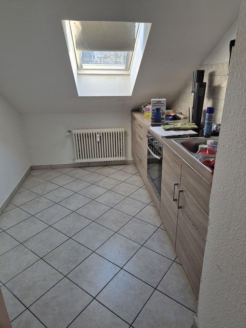 Pronájem bytu 3+1 69 m², Preußenstr 14, Wuppertal, Severní Porýní-Vestfálsko Pronájem bytu 3+1 69 m², Preußenstr 14, Wuppertal, Severní Porýní-Vestfálsko