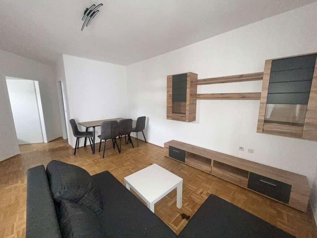 Pronájem bytu 2+1 47 m², Christ-König-Straße 1, Bochum, Severní Porýní-Vestfálsko Pronájem bytu 2+1 47 m², Christ-König-Straße 1, Bochum, Severní Porýní-Vestfálsko