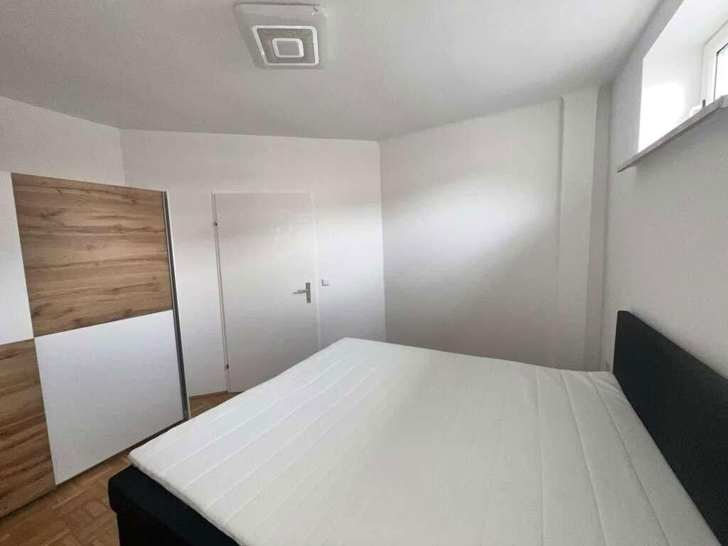 Pronájem bytu 2+1 47 m², Christ-König-Straße 1, Bochum, Severní Porýní-Vestfálsko Pronájem bytu 2+1 47 m², Christ-König-Straße 1, Bochum, Severní Porýní-Vestfálsko