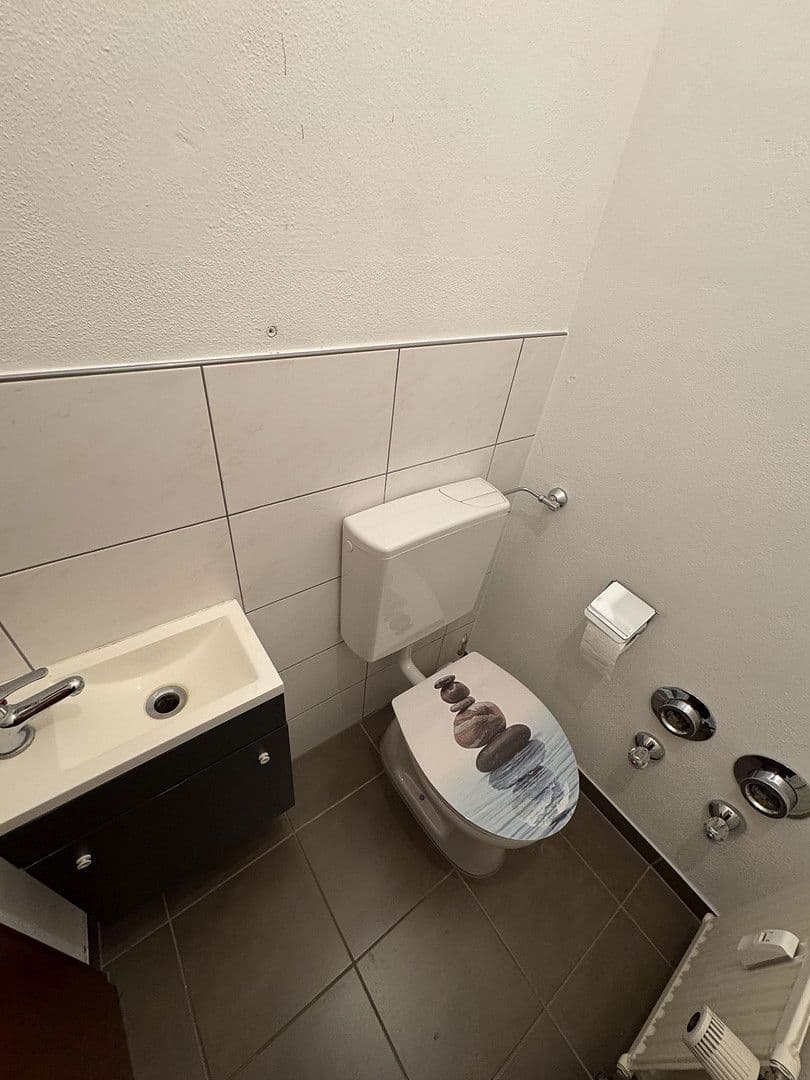 Pronájem bytu 3+1 77 m², Professor-Stock-Str. 10, Pfaffenhofen Ilm, Bavorsko Pronájem bytu 3+1 77 m², Professor-Stock-Str. 10, Pfaffenhofen Ilm, Bavorsko