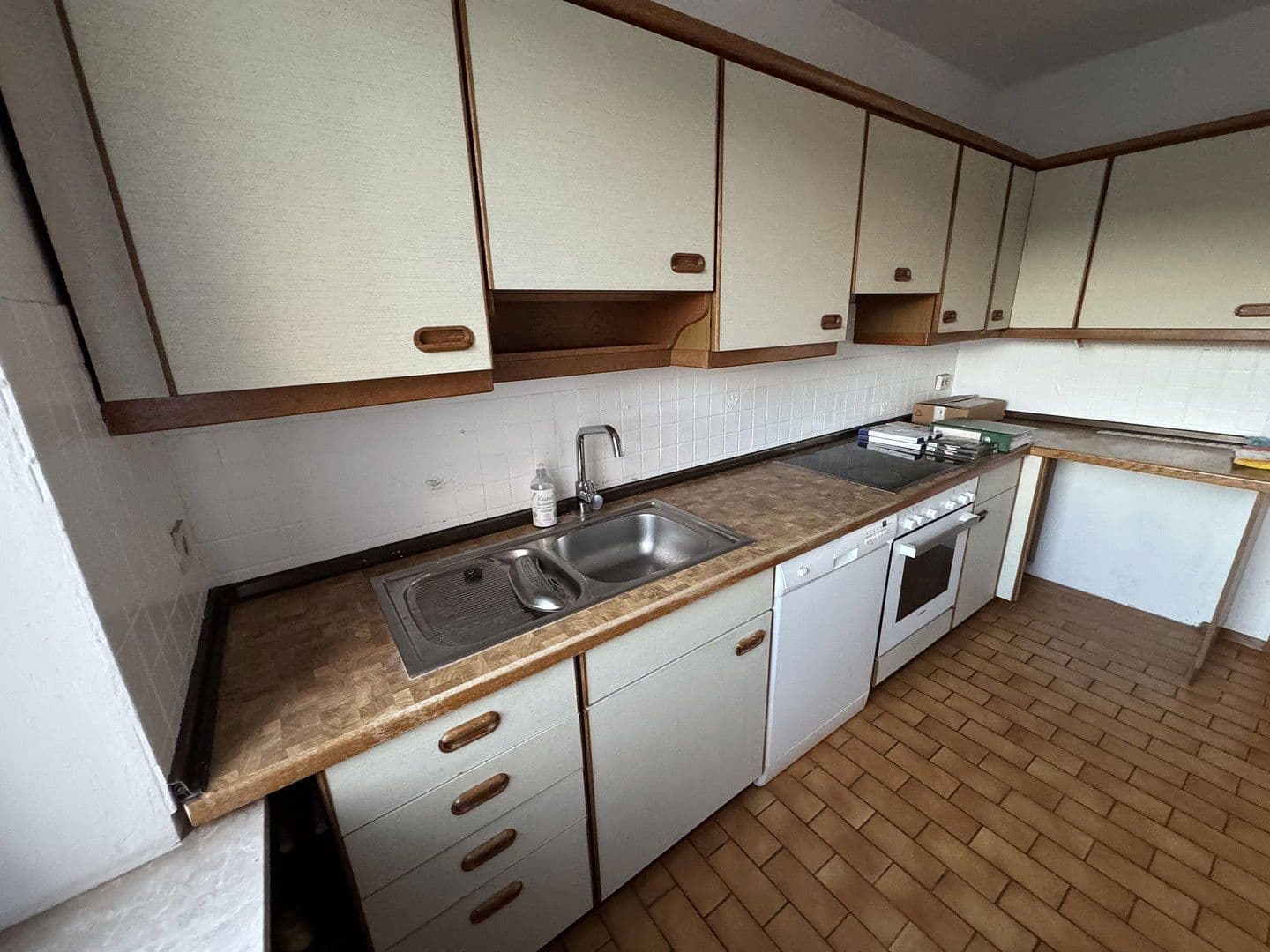 Pronájem bytu 3+1 77 m², Professor-Stock-Str. 10, Pfaffenhofen Ilm, Bavorsko Pronájem bytu 3+1 77 m², Professor-Stock-Str. 10, Pfaffenhofen Ilm, Bavorsko