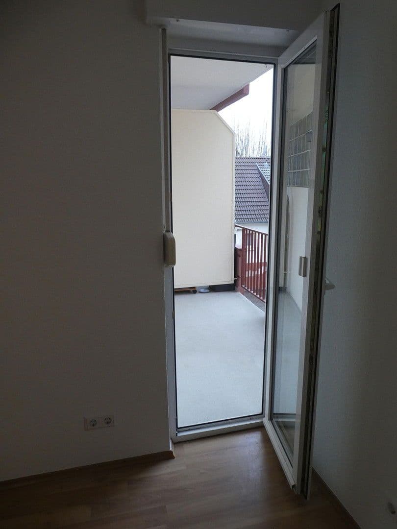 Pronájem bytu 1+1 31 m², Kaiserslautern, Porýní-Falc Pronájem bytu 1+1 31 m², Kaiserslautern, Porýní-Falc