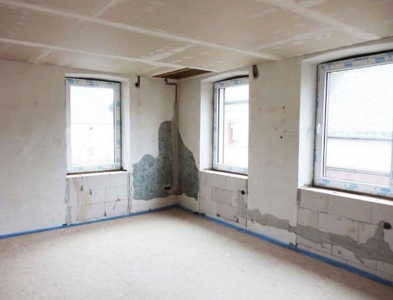 Prodej domu 294 m², pozemek 343 m², Heimweiler, Porýní-Falc Prodej domu 294 m², pozemek 343 m², Heimweiler, Porýní-Falc