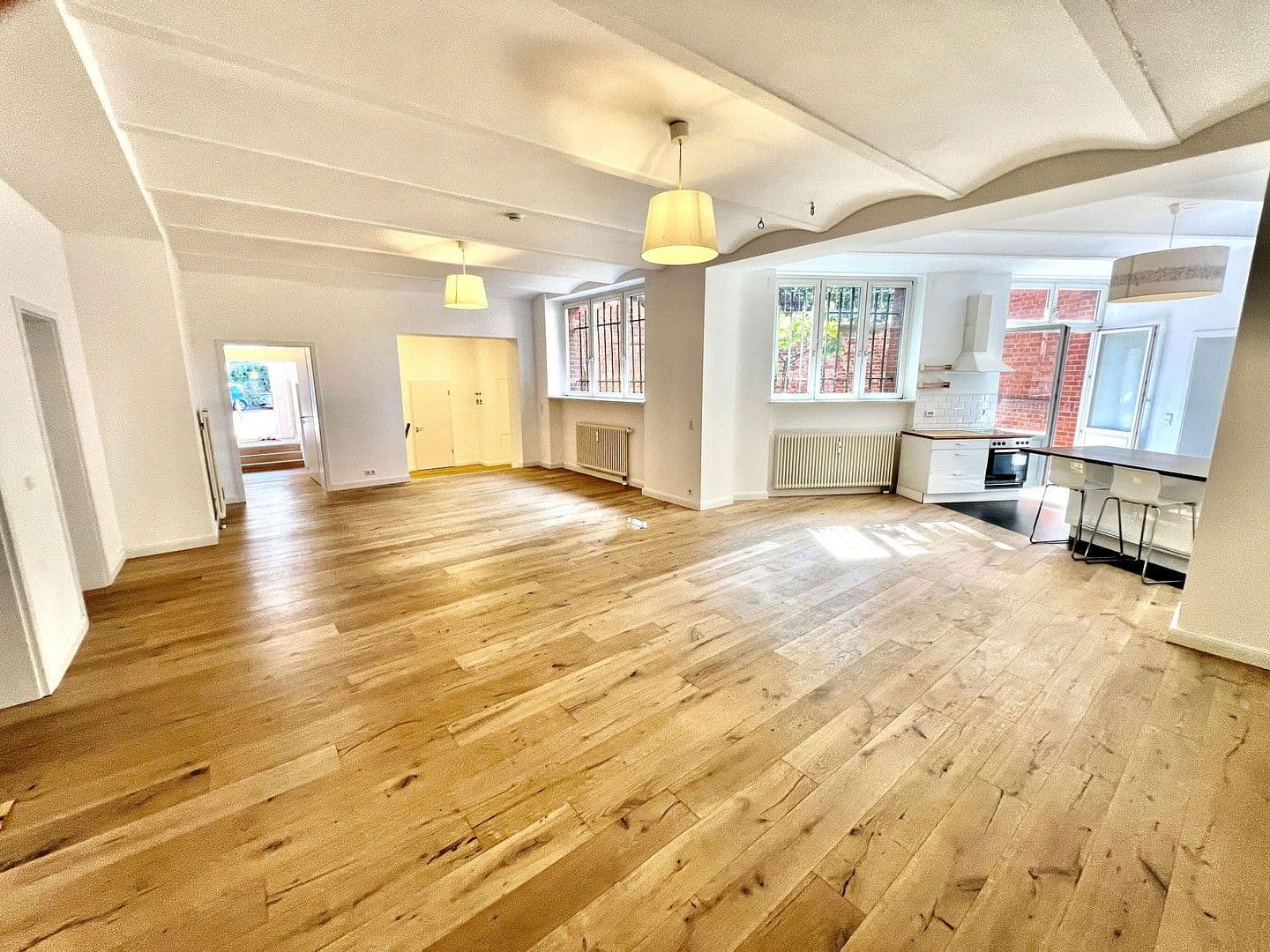 Prodej bytu 6+1 219 m², Berlin, Berlín Prodej bytu 6+1 219 m², Berlin, Berlín