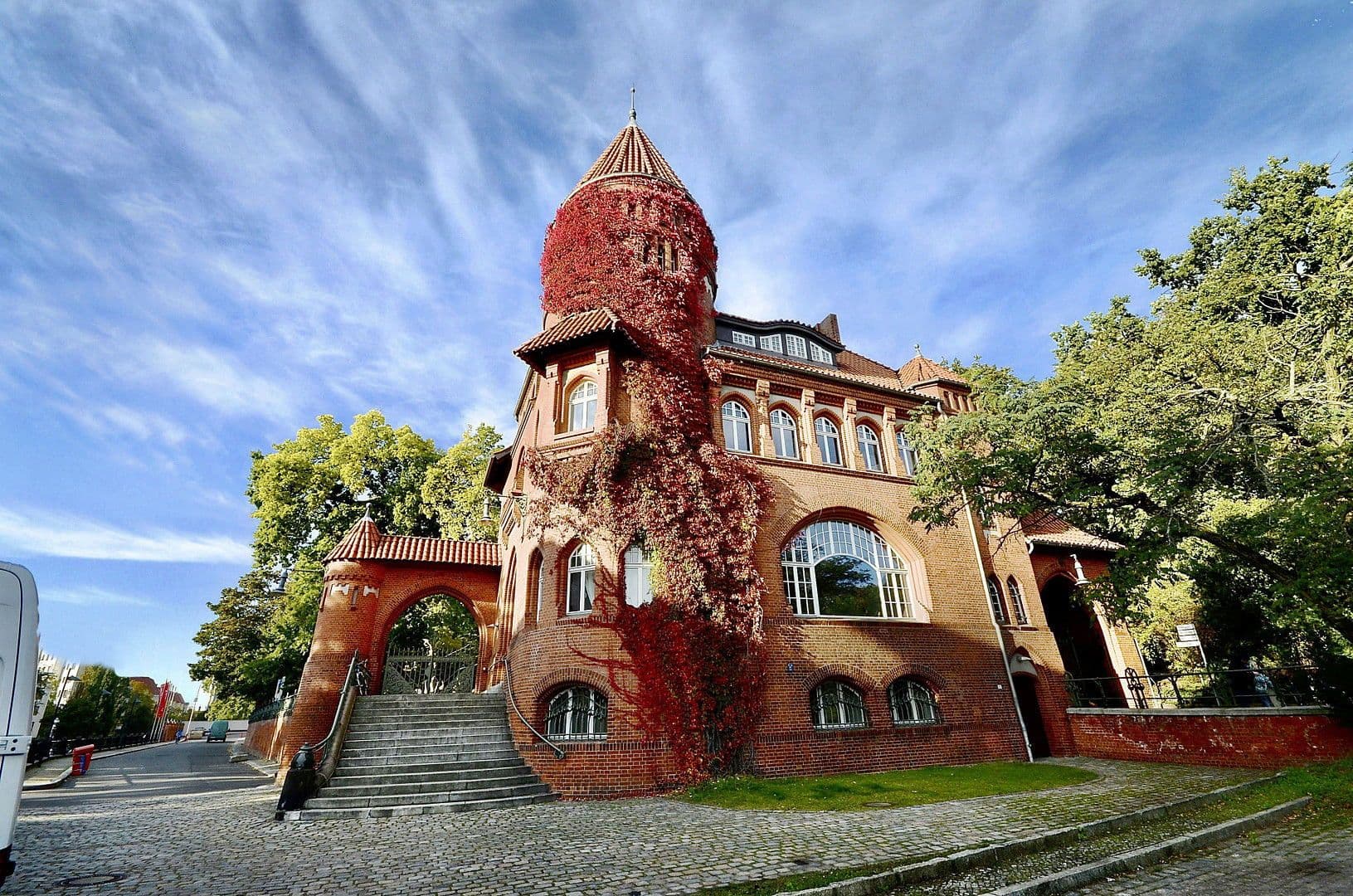 Prodej bytu 6+1 219 m², Berlin, Berlín Prodej bytu 6+1 219 m², Berlin, Berlín