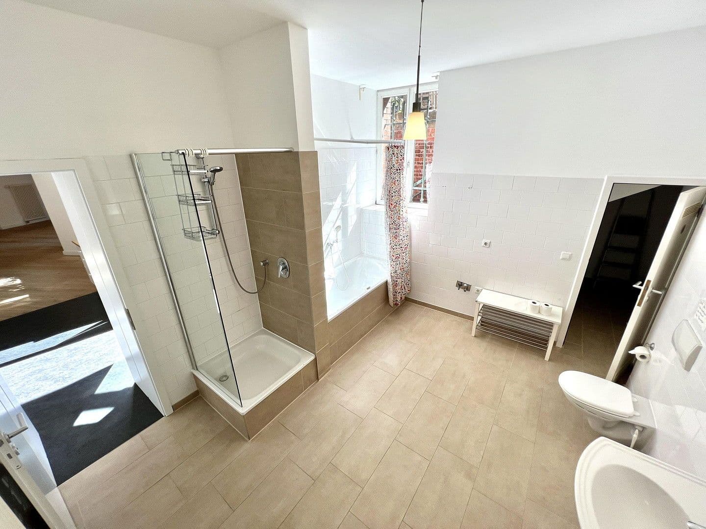 Prodej bytu 6+1 219 m², Berlin, Berlín Prodej bytu 6+1 219 m², Berlin, Berlín