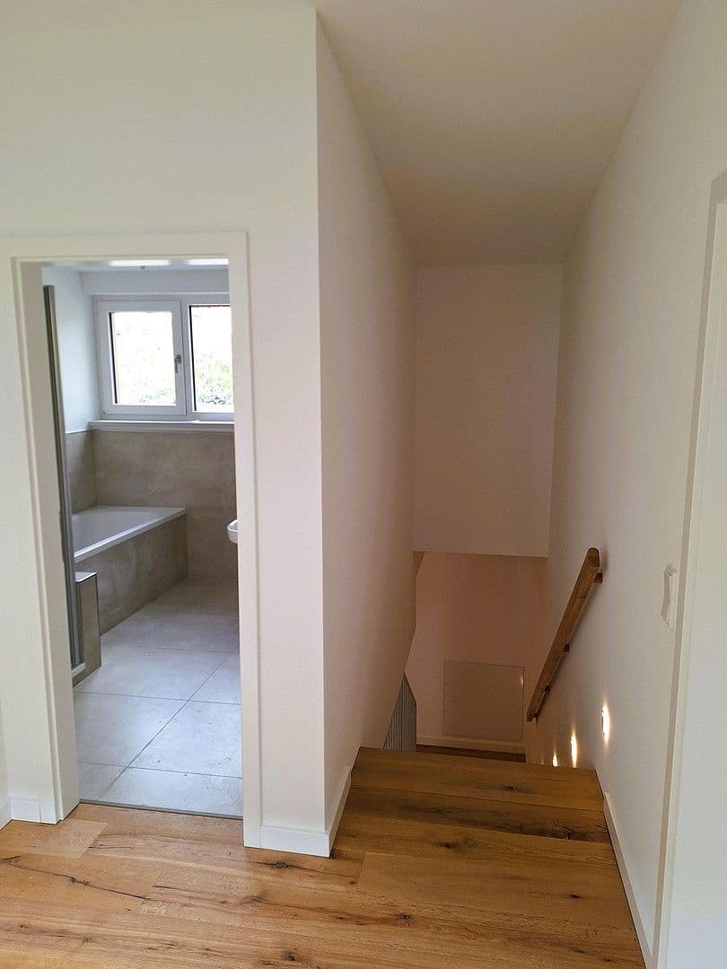 Prodej bytu 3+1 115 m², Halle, Sasko-Anhaltsko Prodej bytu 3+1 115 m², Halle, Sasko-Anhaltsko