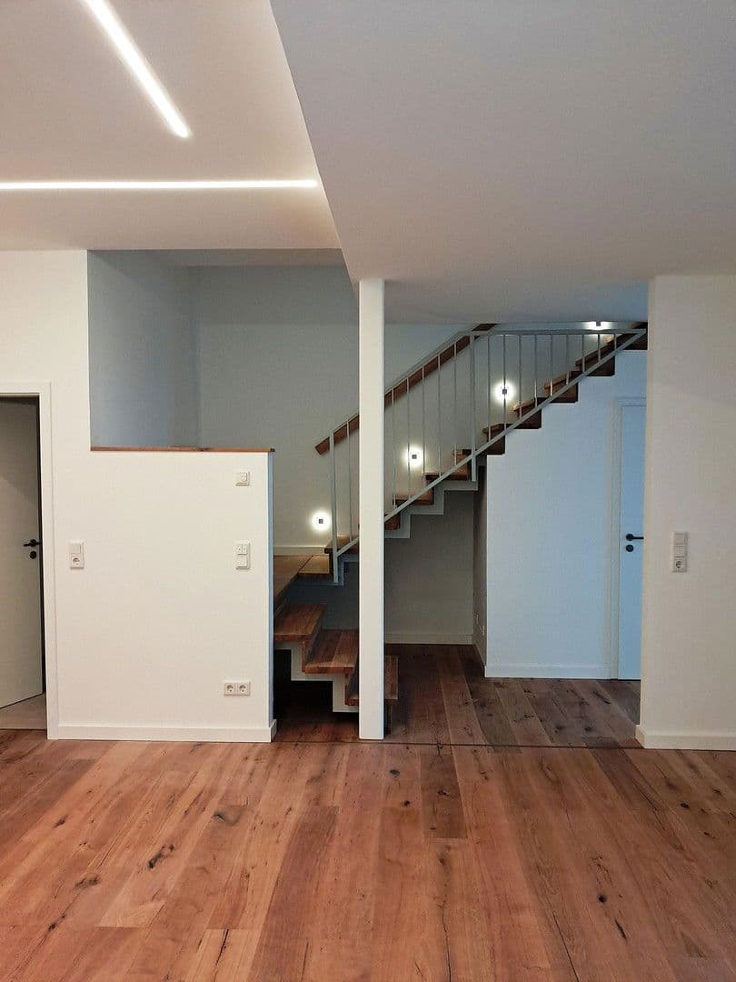 Prodej bytu 3+1 115 m², Halle, Sasko-Anhaltsko Prodej bytu 3+1 115 m², Halle, Sasko-Anhaltsko