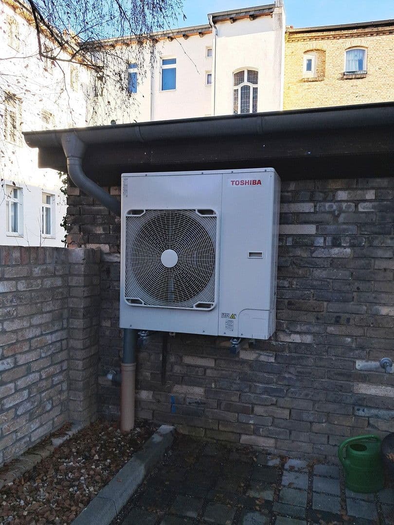 Prodej bytu 3+1 115 m², Halle, Sasko-Anhaltsko Prodej bytu 3+1 115 m², Halle, Sasko-Anhaltsko