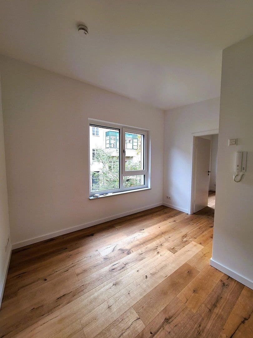 Prodej bytu 3+1 115 m², Halle, Sasko-Anhaltsko Prodej bytu 3+1 115 m², Halle, Sasko-Anhaltsko