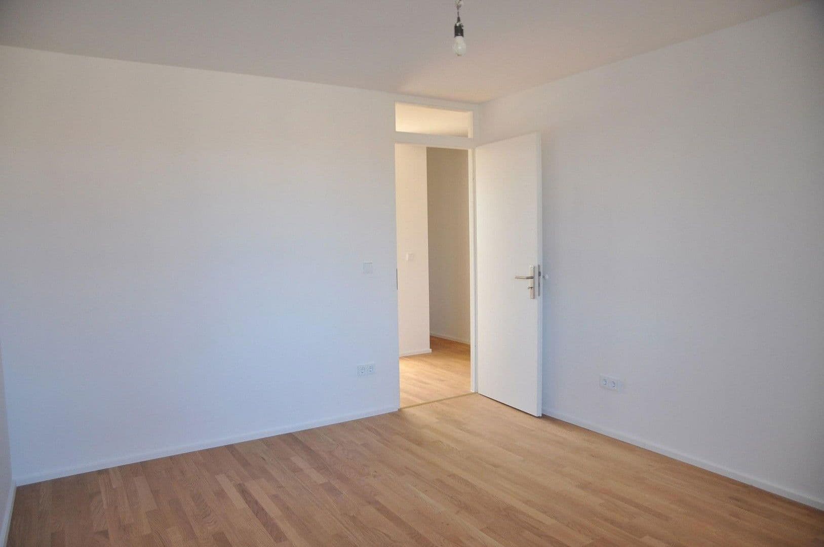 Prodej bytu 4+1 111 m², Milbertshofen - München, Bavorsko Prodej bytu 4+1 111 m², Milbertshofen - München, Bavorsko